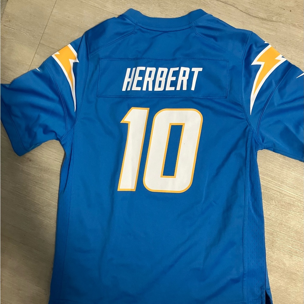 charger jersey size YL